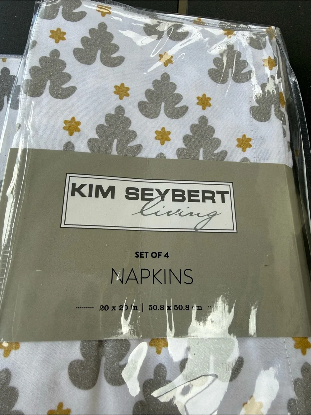 NWT Kim Seybert Living square cotton napkins - 4 packs/16 napkins total